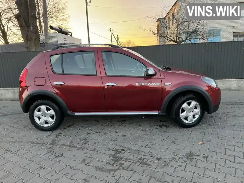 Позашляховик / Кросовер Renault Sandero StepWay 2011 1.6 л. Ручна / Механіка обл. Львівська, Львів - Фото 1/16