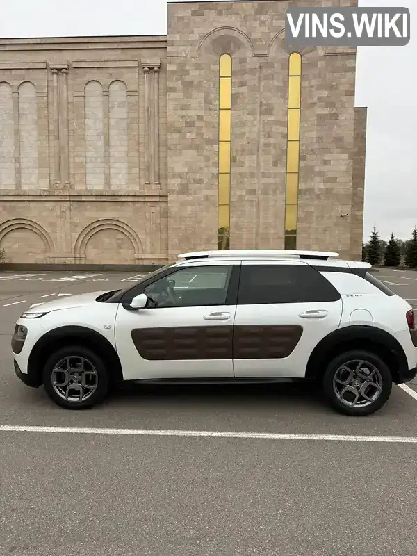 Позашляховик / Кросовер Citroen C4 Cactus 2017 1.2 л. обл. Київська, Київ - Фото 1/21