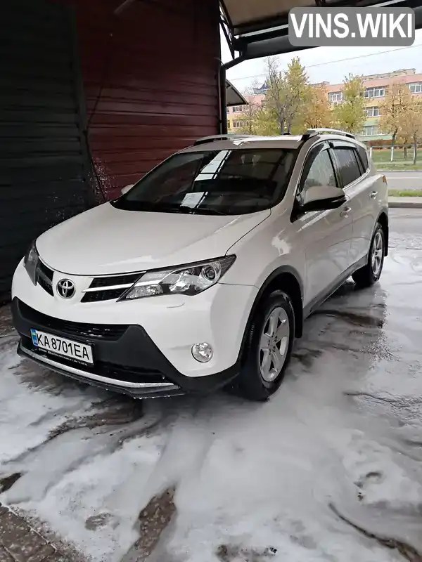 Позашляховик / Кросовер Toyota RAV4 2013 2 л. Автомат обл. Київська, Київ - Фото 1/21