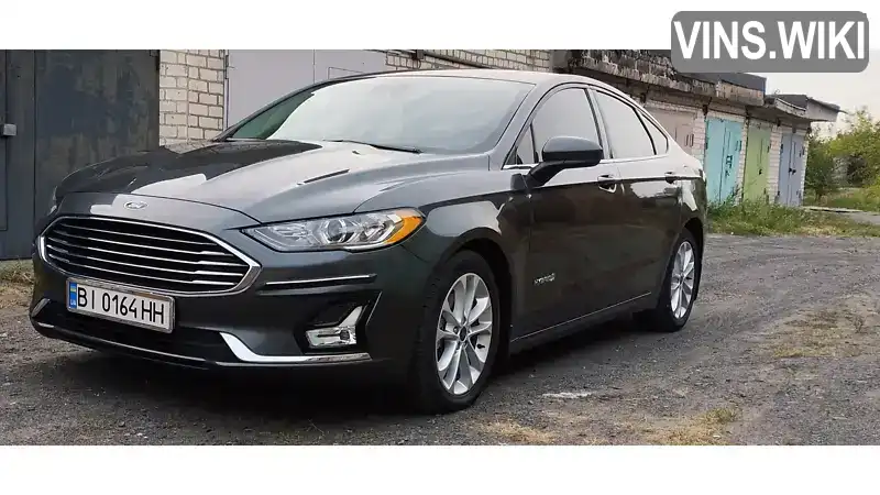 Седан Ford Fusion 2019 2 л. Автомат обл. Полтавська, Горішні Плавні (Комсомольськ) - Фото 1/21