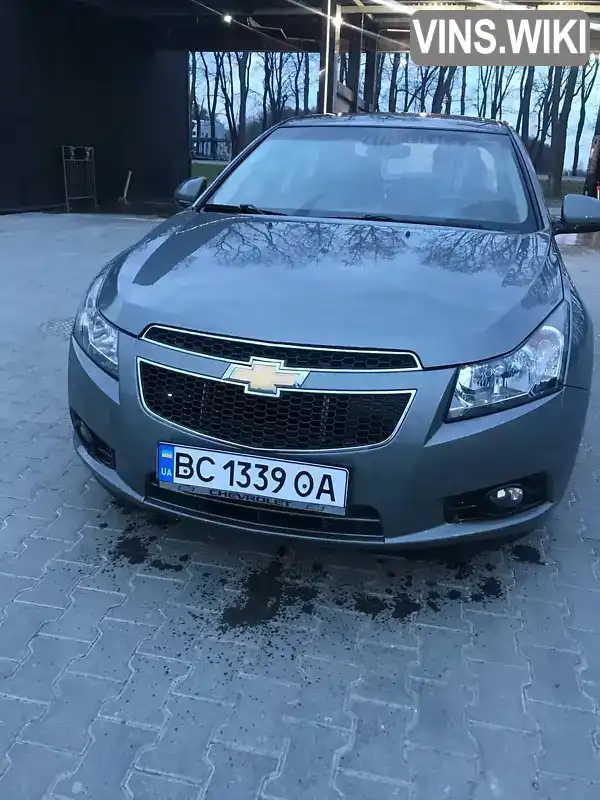 Седан Chevrolet Cruze 2011 1.8 л. Ручная / Механика обл. Львовская, Львов - Фото 1/17