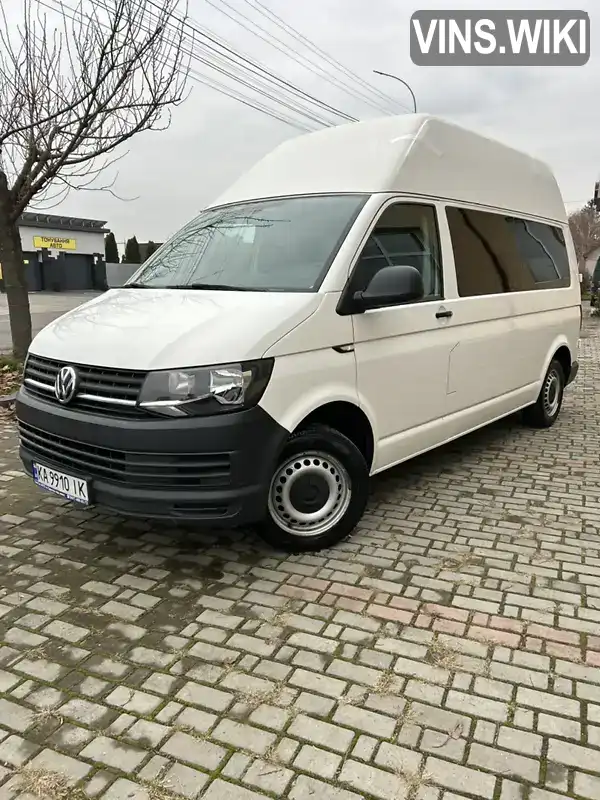 Мінівен Volkswagen Transporter 2017 1.97 л. Ручна / Механіка обл. Закарпатська, Мукачево - Фото 1/17