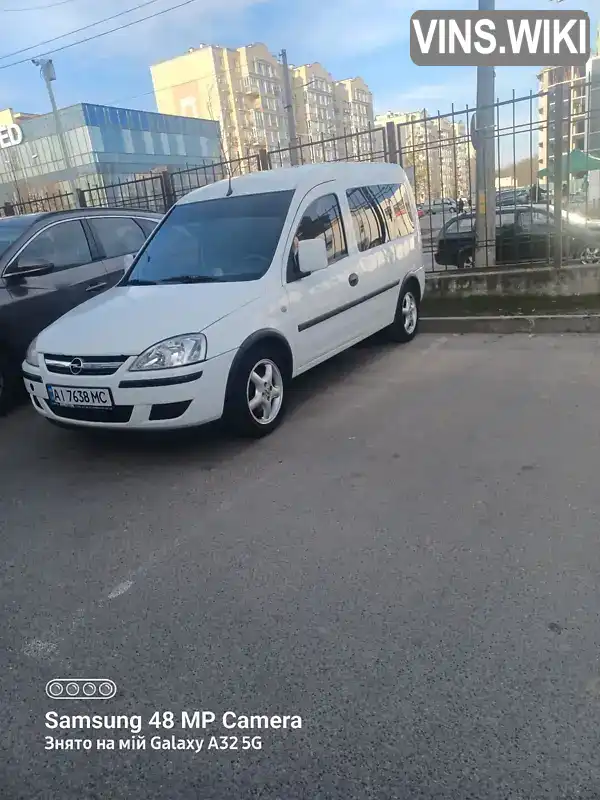 Минивэн Opel Combo 2010 1.2 л. Ручная / Механика обл. Киевская, Киев - Фото 1/17