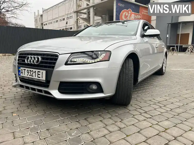 Седан Audi A4 2011 2 л. Автомат обл. Ивано-Франковская, Коломыя - Фото 1/21