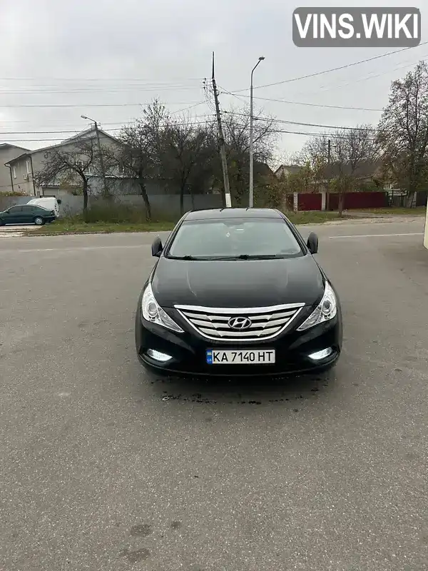 Седан Hyundai Sonata 2010 2 л. Автомат обл. Киевская, Киев - Фото 1/16