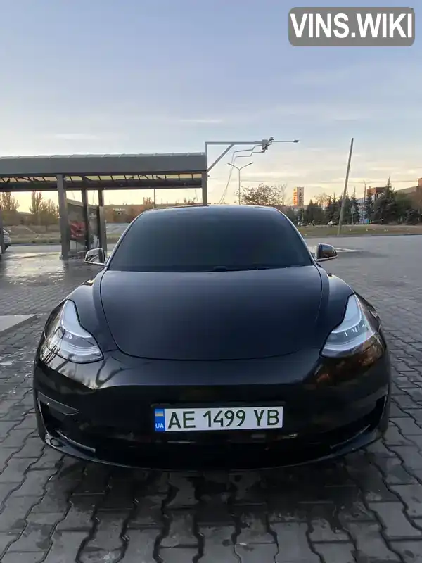 Седан Tesla Model 3 2019 null_content л. обл. Дніпропетровська, Кривий Ріг - Фото 1/12