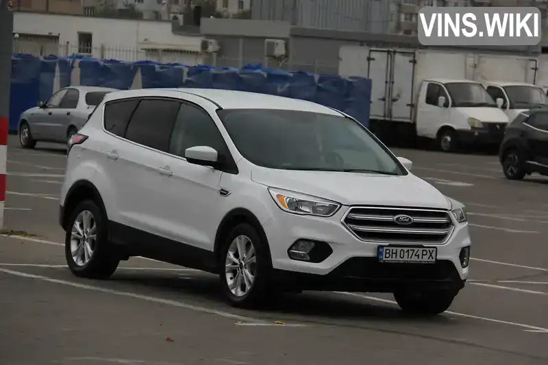 Внедорожник / Кроссовер Ford Escape 2017 2 л. обл. Одесская, Одесса - Фото 1/21