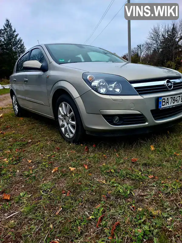 Хэтчбек Opel Astra 2005 1.6 л. Ручная / Механика обл. Кировоградская, Новоукраинка - Фото 1/20