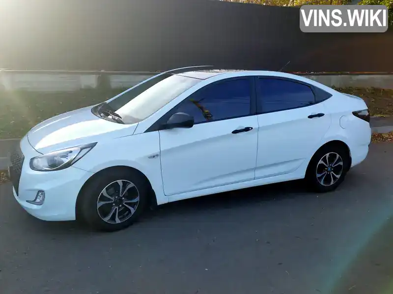 Седан Hyundai Accent 2012 1.4 л. Ручная / Механика обл. Хмельницкая, Хмельницкий - Фото 1/16