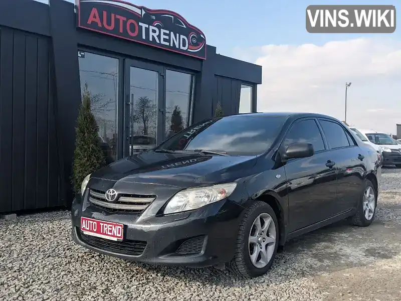 Седан Toyota Corolla 2010 1.4 л. Ручна / Механіка обл. Львівська, Львів - Фото 1/21