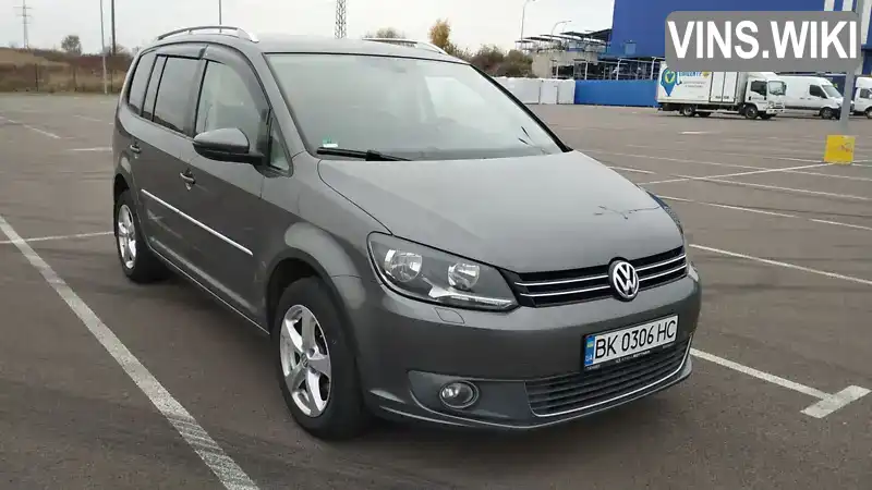 Мінівен Volkswagen Touran 2010 1.97 л. Ручна / Механіка обл. Рівненська, Рівне - Фото 1/19