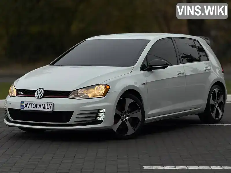 3VW5T7AU0GM016162 Volkswagen Golf GTI 2015 Хэтчбек 1.98 л. Фото 1