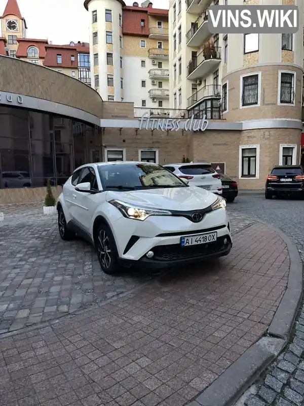 Позашляховик / Кросовер Toyota C-HR 2019 2 л. Варіатор обл. Київська, Київ - Фото 1/21