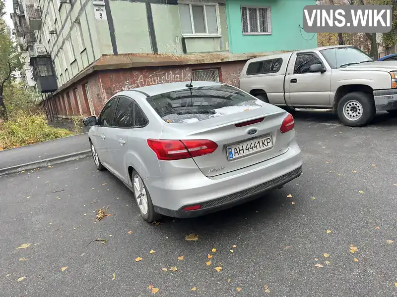 1FADP3F2XFL270261 Ford Focus 2015 Седан 2 л. Фото 2