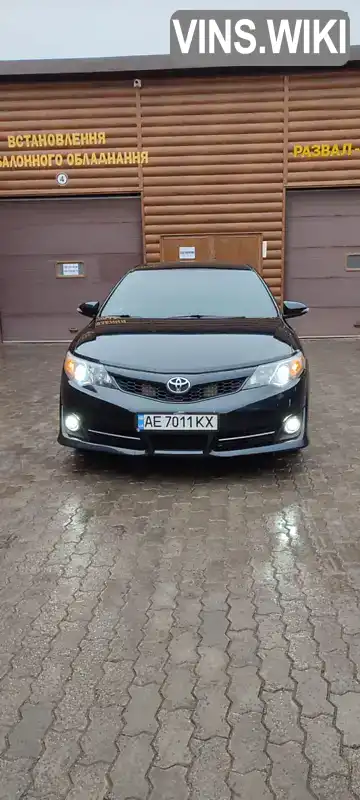 Седан Toyota Camry 2012 2.5 л. Автомат обл. Дніпропетровська, Кривий Ріг - Фото 1/21