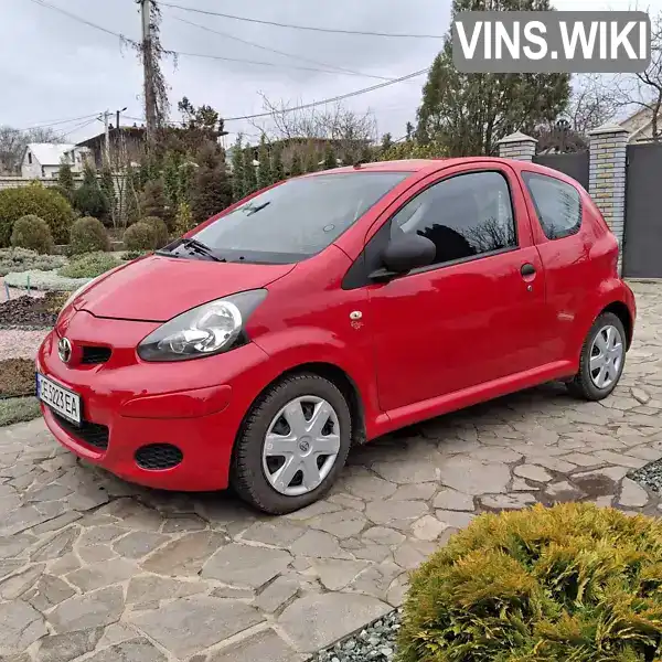 Хетчбек Toyota Aygo 2009 1 л. Ручна / Механіка обл. Чернівецька, Чернівці - Фото 1/20