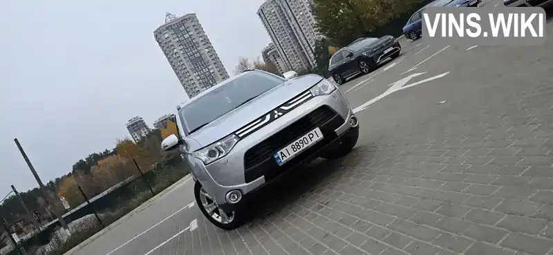 Позашляховик / Кросовер Mitsubishi Outlander 2012 2.4 л. Автомат обл. Київська, Бровари - Фото 1/12