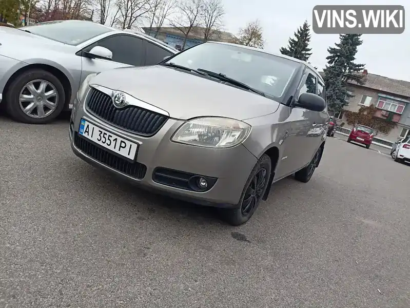 Хэтчбек Skoda Fabia 2007 1.2 л. Ручная / Механика обл. Киевская, Барышевка - Фото 1/21