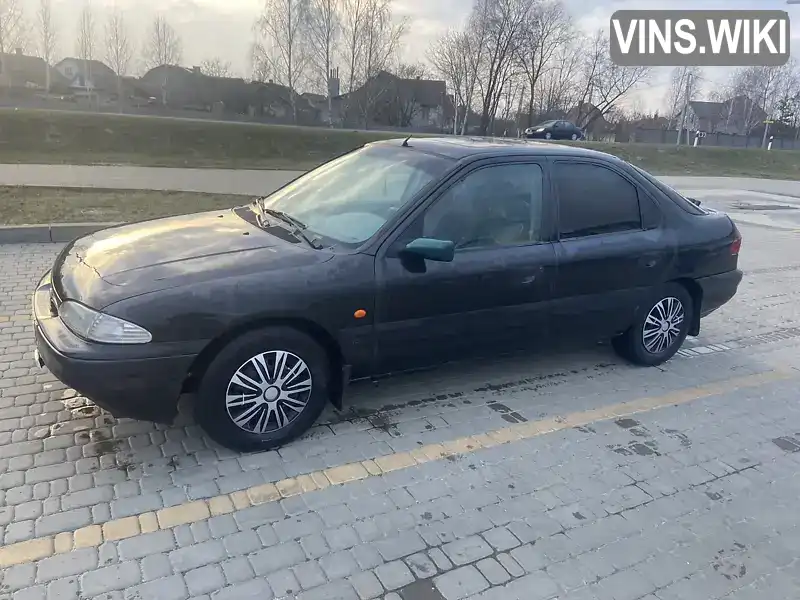 WF0AXXGBBARL73107 Ford Mondeo 1994 Ліфтбек 1.82 л. Фото 1