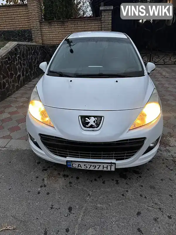 Хетчбек Peugeot 207 2011 1.36 л. обл. Черкаська, Звенигородка - Фото 1/11