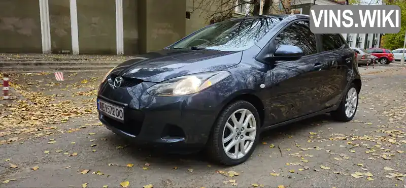 Хэтчбек Mazda 2 2009 1.3 л. Ручная / Механика обл. Днепропетровская, Днепр (Днепропетровск) - Фото 1/16