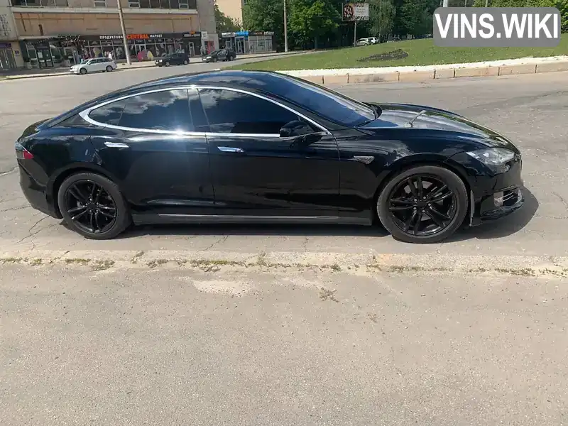 5YJSA1E26FF113273 Tesla Model S 2015 Ліфтбек  Фото 9