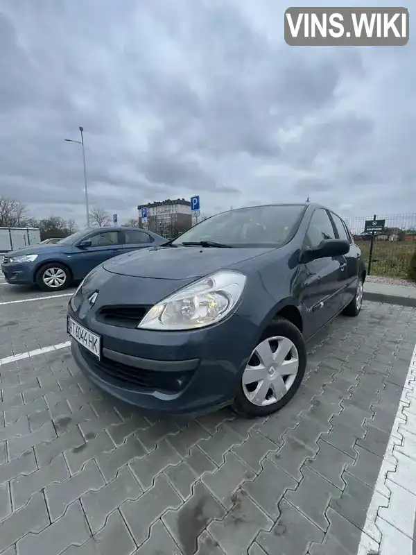 Хетчбек Renault Clio 2006 1.4 л. Ручна / Механіка обл. Львівська, Стрий - Фото 1/21