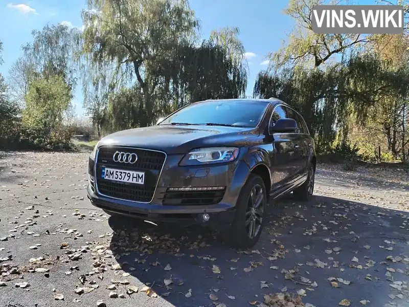 Позашляховик / Кросовер Audi Q7 2011 3 л. Автомат обл. Житомирська, Звягель - Фото 1/21