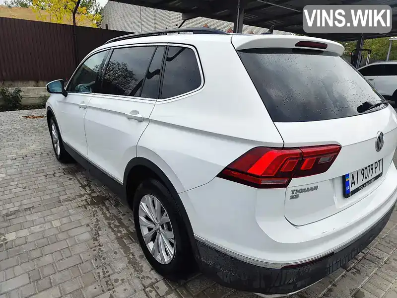 Внедорожник / Кроссовер Volkswagen Tiguan 2018 1.98 л. Типтроник обл. Киевская, Белая Церковь - Фото 1/9