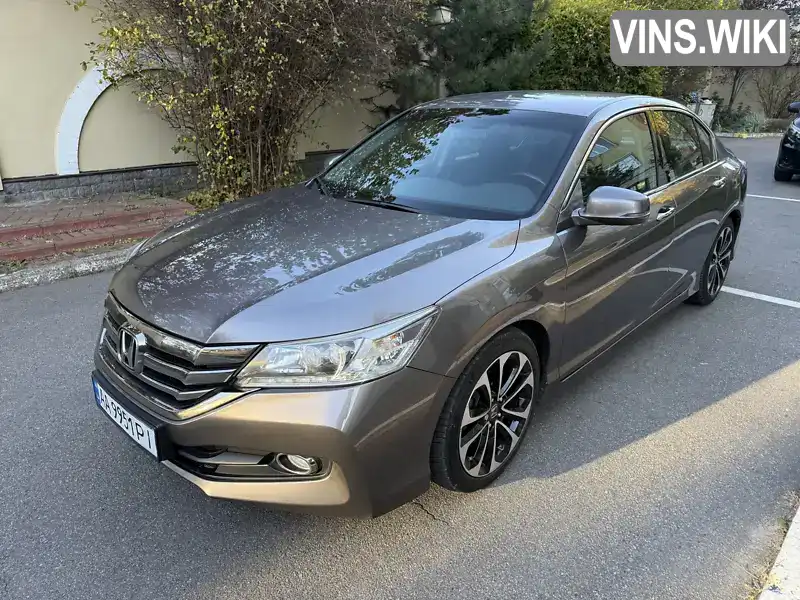 Седан Honda Accord 2015 2.36 л. Вариатор обл. Киевская, Киев - Фото 1/14