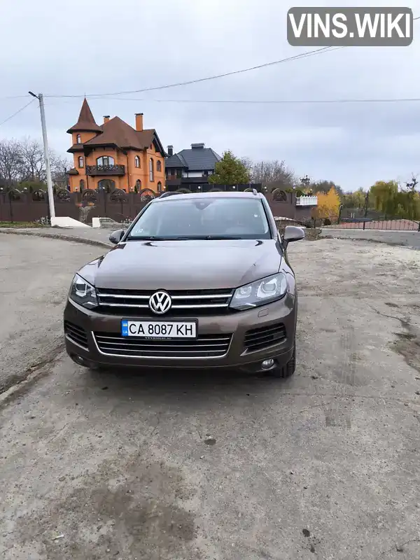 Позашляховик / Кросовер Volkswagen Touareg 2013 3 л. Автомат обл. Черкаська, Сміла - Фото 1/17