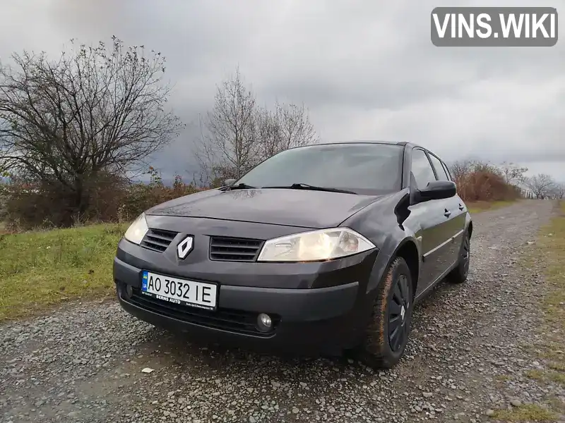 Хетчбек Renault Megane 2005 1.6 л. Ручна / Механіка обл. Закарпатська, Виноградів - Фото 1/18