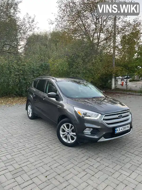 Позашляховик / Кросовер Ford Escape 2018 1.5 л. Автомат обл. Чернівецька, Чернівці - Фото 1/17