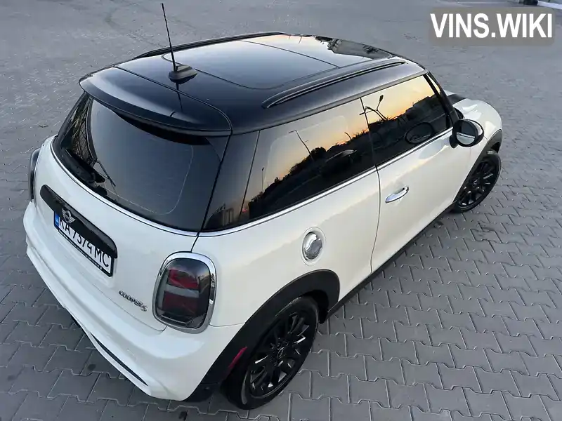 WMWXP7C54J2A48374 MINI Hatch 2017 Хэтчбек 2 л. Фото 3