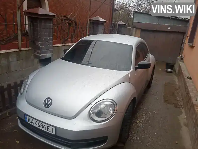 Хетчбек Volkswagen Beetle 2012 2.48 л. Автомат обл. Київська, Київ - Фото 1/21