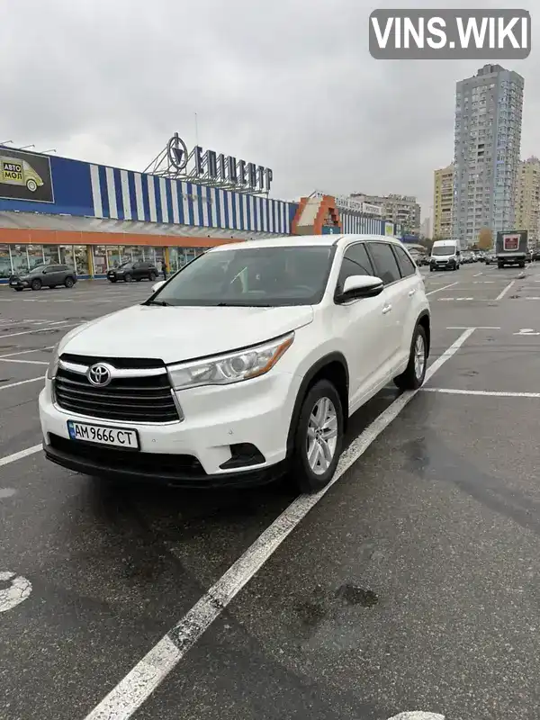 Внедорожник / Кроссовер Toyota Highlander 2016 2.7 л. Автомат обл. Киевская, Киев - Фото 1/20