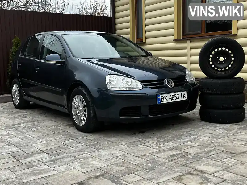 Хетчбек Volkswagen Golf 2005 1.6 л. Ручна / Механіка обл. Рівненська, Сарни - Фото 1/21