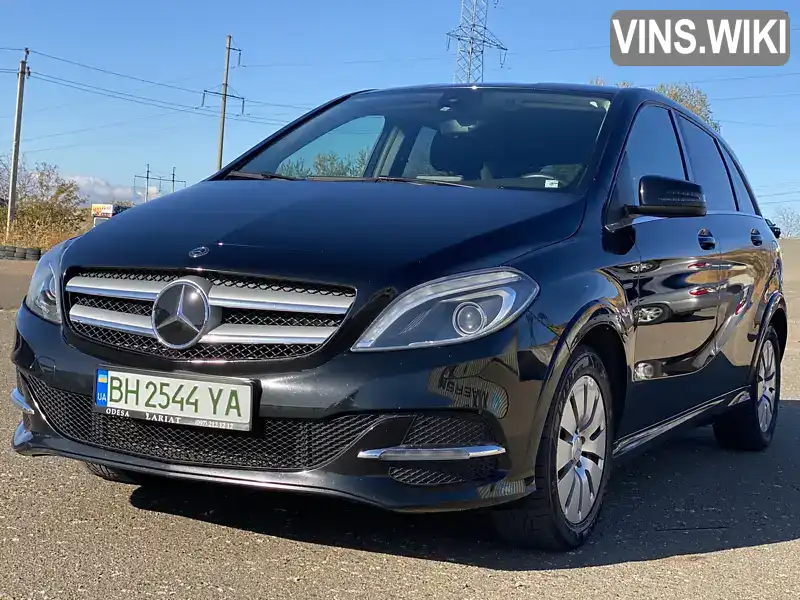 Хетчбек Mercedes-Benz B-Class 2017 null_content л. Автомат обл. Одеська, Одеса - Фото 1/18