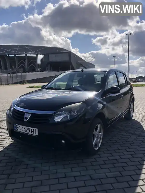 Хэтчбек Dacia Sandero 2010 1.39 л. Ручная / Механика обл. Львовская, Львов - Фото 1/21