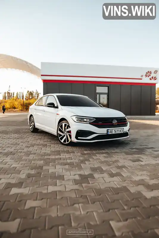 Седан Volkswagen Jetta 2019 1.98 л. Автомат обл. Дніпропетровська, Кривий Ріг - Фото 1/21