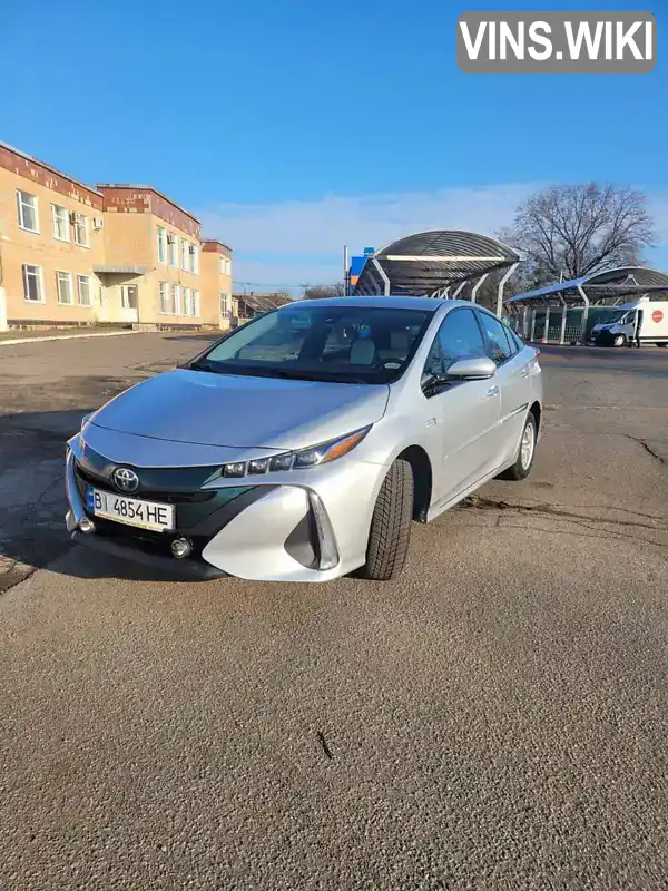 Хетчбек Toyota Prius Prime 2018 1.8 л. Варіатор обл. Полтавська, Полтава - Фото 1/14