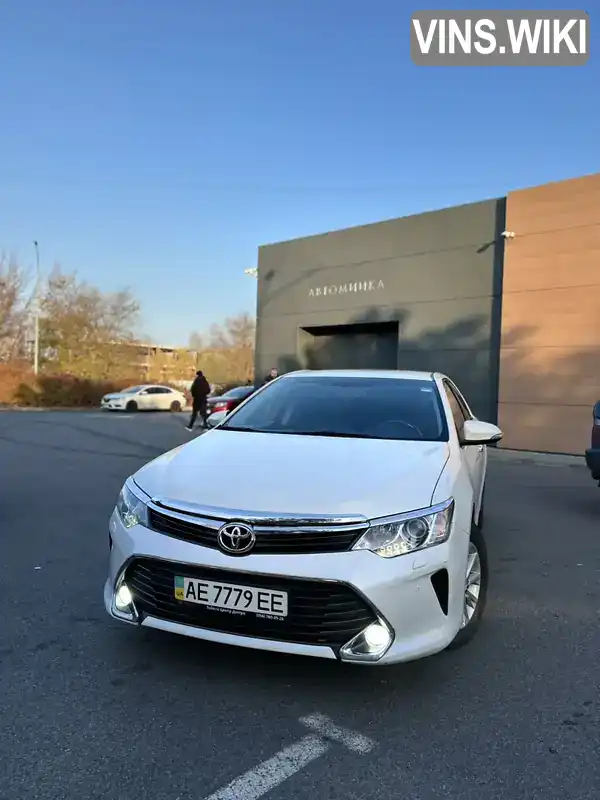 Седан Toyota Camry 2015 2.5 л. Автомат обл. Дніпропетровська, Дніпро (Дніпропетровськ) - Фото 1/21