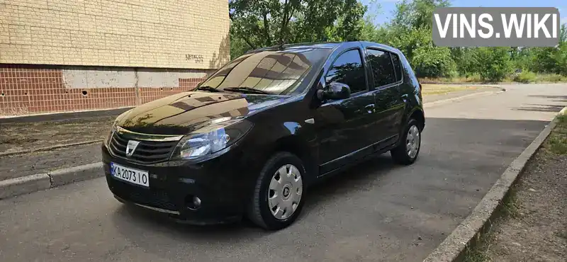 Хэтчбек Dacia Sandero 2010 1.46 л. обл. Днепропетровская, Кривой Рог - Фото 1/15