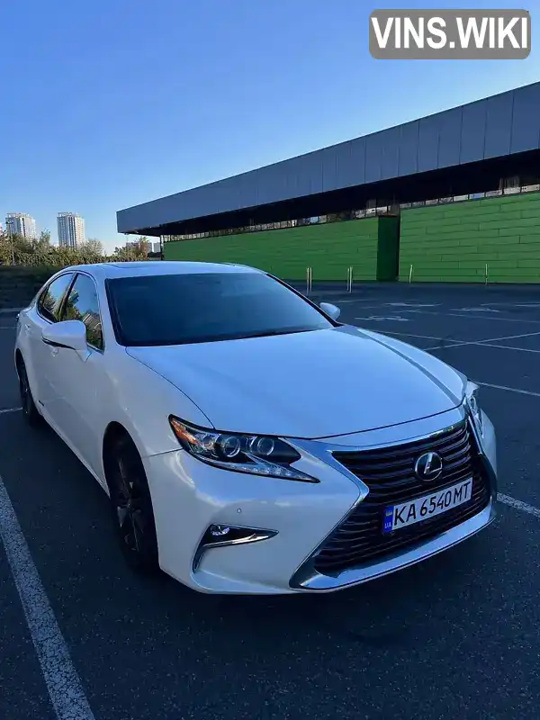 Седан Lexus ES 2012 2.49 л. Варіатор обл. Київська, Київ - Фото 1/21