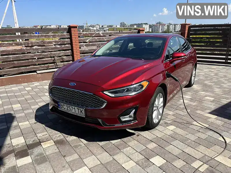 Седан Ford Fusion 2019 2 л. Автомат обл. Львівська, Львів - Фото 1/21