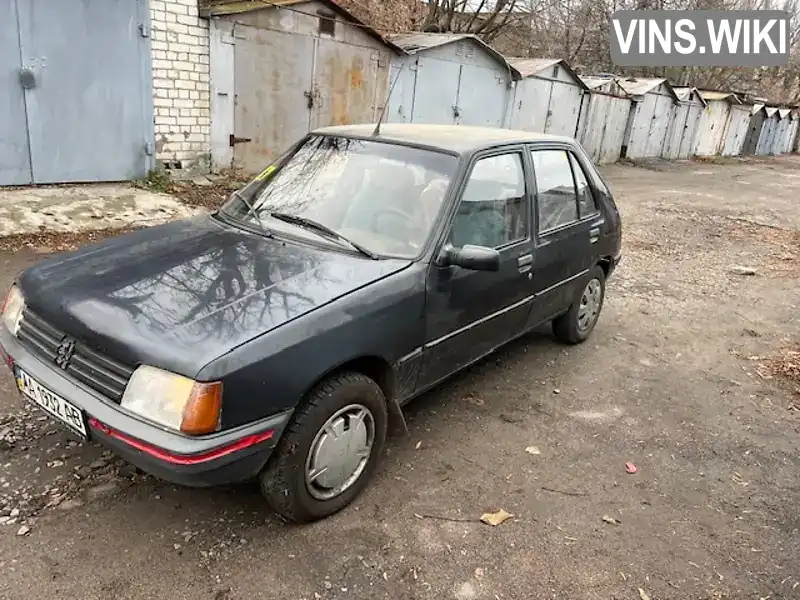 Хэтчбек Peugeot 205 1987 1.7 л. Ручная / Механика обл. Киевская, Киев - Фото 1/11