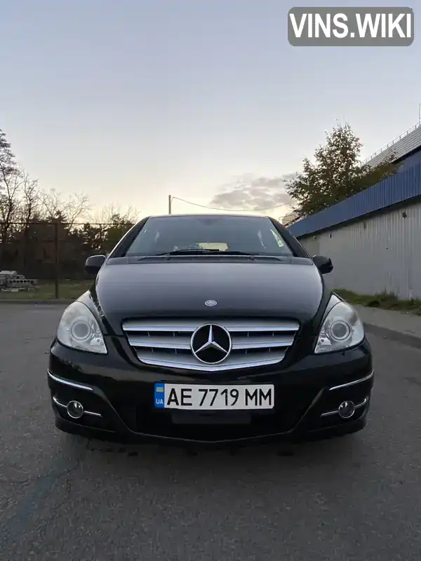 Хетчбек Mercedes-Benz B-Class 2010 1.7 л. Варіатор обл. Дніпропетровська, Дніпро (Дніпропетровськ) - Фото 1/21