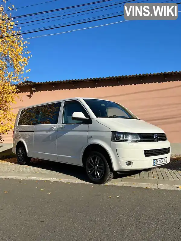 Мінівен Volkswagen Caravelle 2013 1.97 л. Ручна / Механіка обл. Одеська, Одеса - Фото 1/21