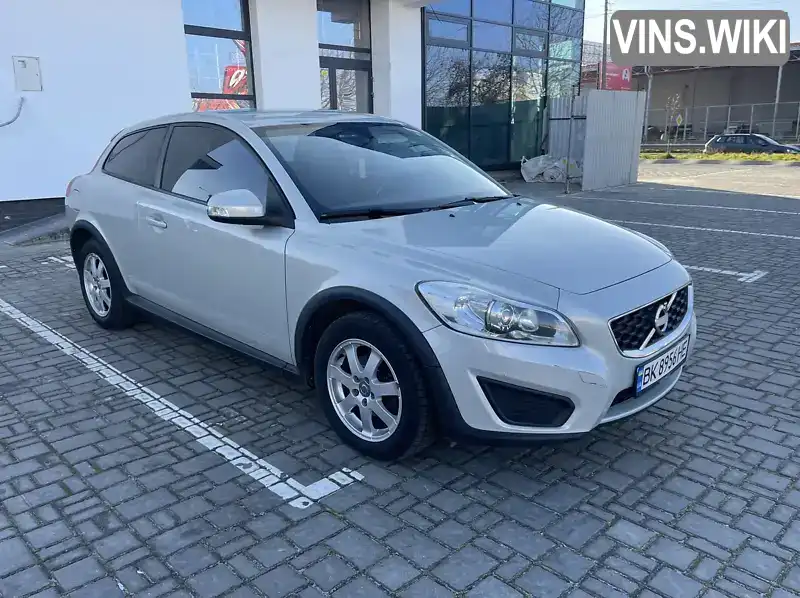 Хэтчбек Volvo C30 2010 1.6 л. Ручная / Механика обл. Ровенская, Ровно - Фото 1/21