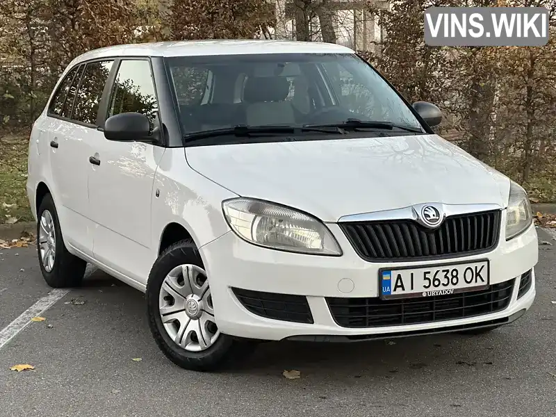 Універсал Skoda Fabia 2014 1.6 л. Ручна / Механіка обл. Київська, Київ - Фото 1/21